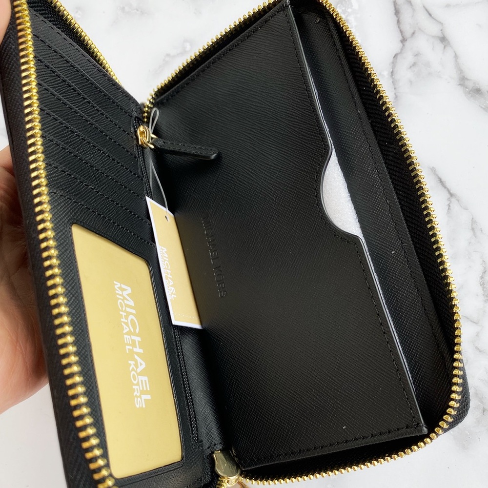 Michael Kors Hobo & Black wallet BUNDLE - Picture 7 of 8